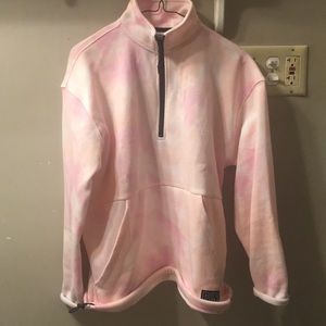 I’m selling a PINK quarter zip (XS,XP)